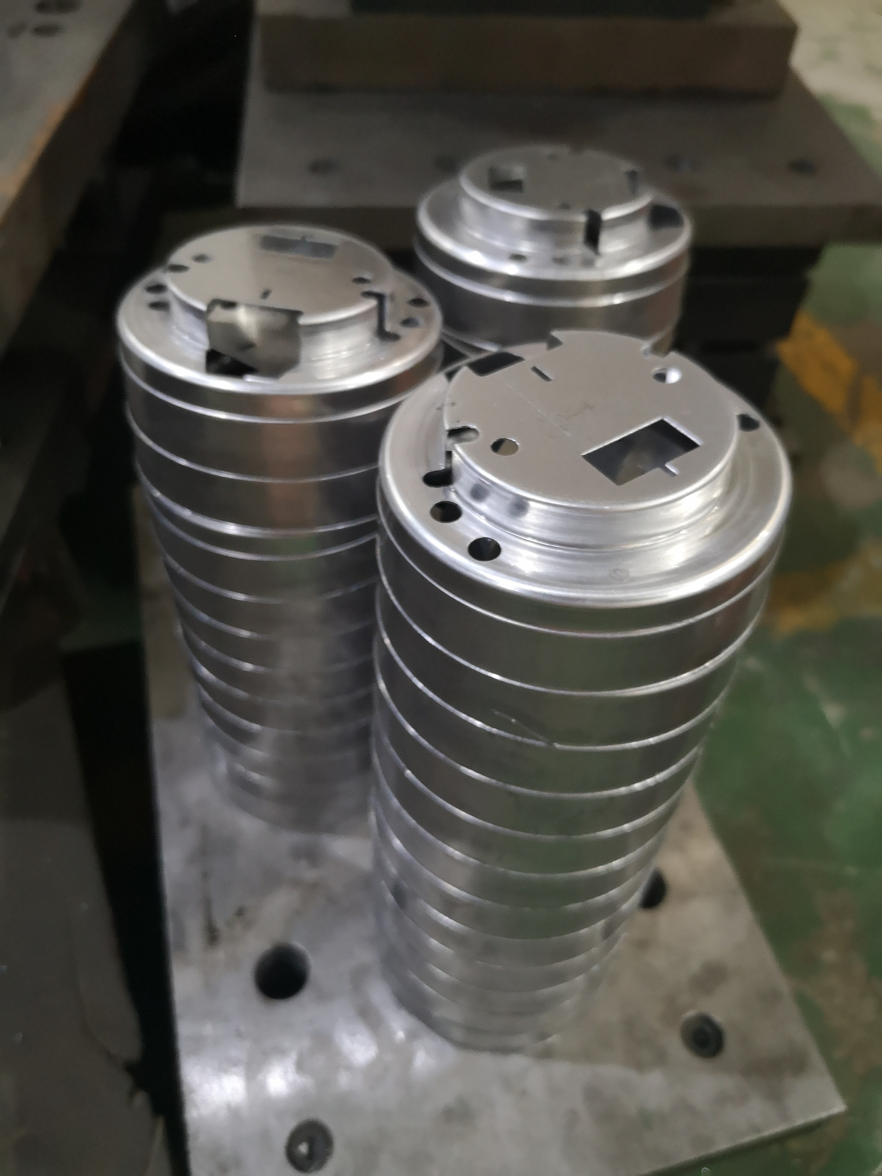 Manufacturers directly supply high quality LED lamps, aluminum, aluminum stamping, metal stamping