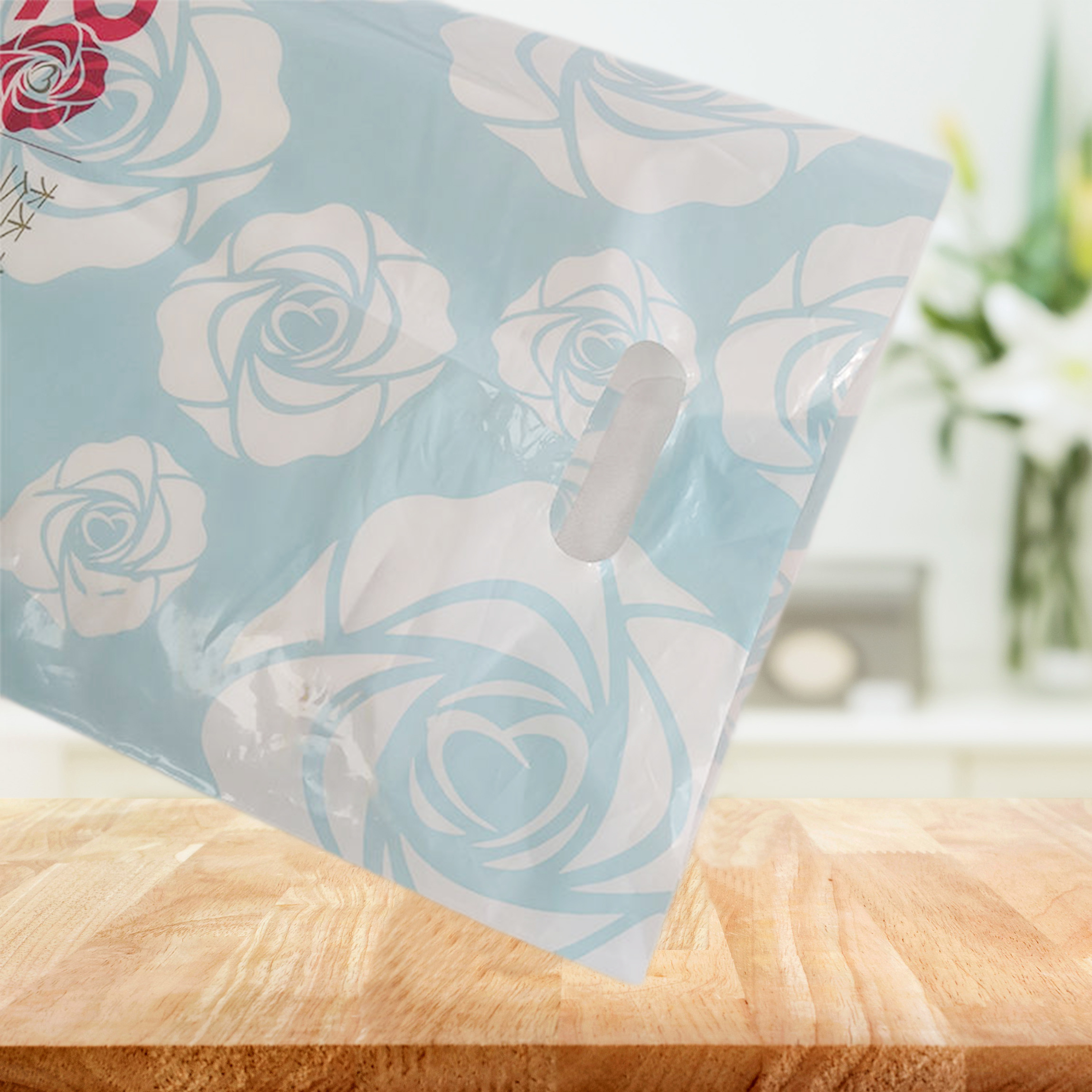 Plastic Handle Shopping Bag Recyclable Gravure Printing For Boutique Customized