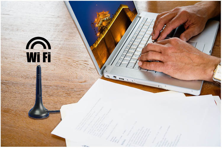 Magnetic 1.0-2.0dBi 2.4 Ghz Long Range Wifi Antenna