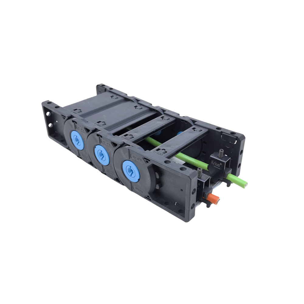 ZQ3262 Cable Carrier Chain Nylon Wire Drag Chain For Wires Protection 90mm Outer Width