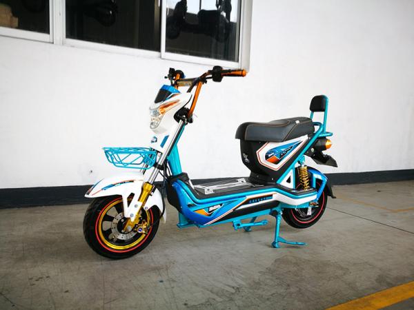 ON SALE Fashionable Electric Road Scooter 45 Km/H Disc / Drum Brake 800w