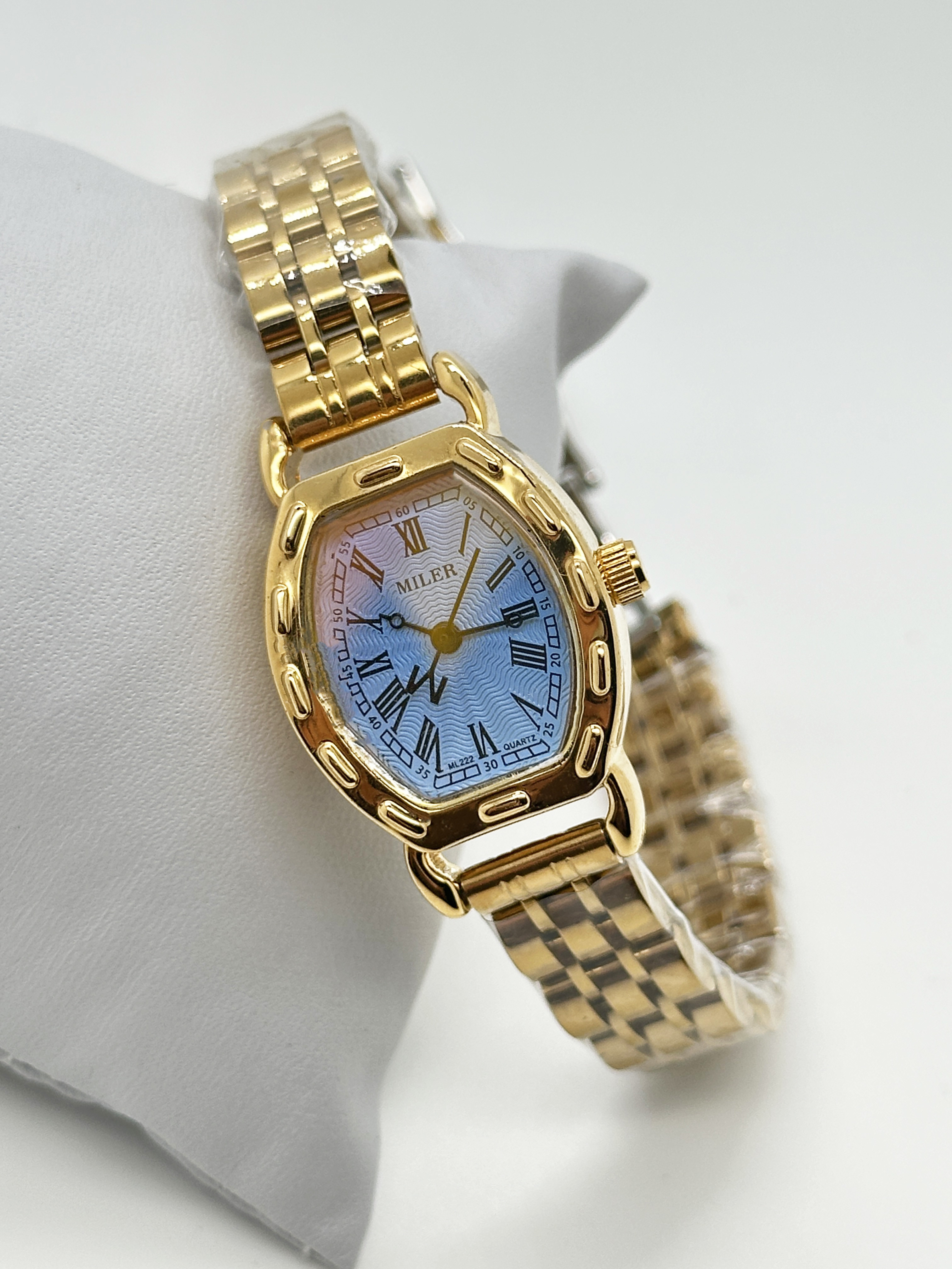 Factory Wholesale Fashionable and Elegant Quality Women Watches with Stainless Steel Strap Analog Luxury Watch