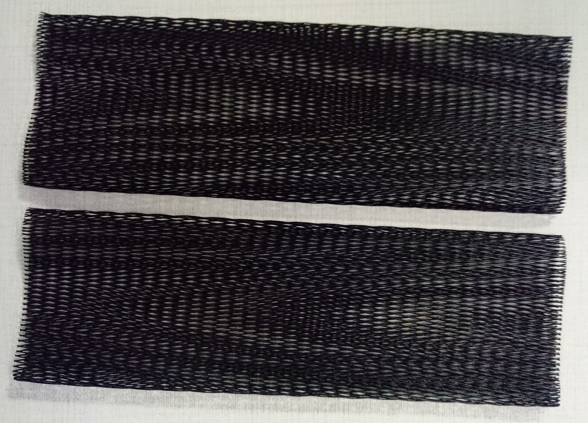 Wine Bottle Protective Mesh Netting , PE Expandable Mesh Bottle Sleeves Black Color