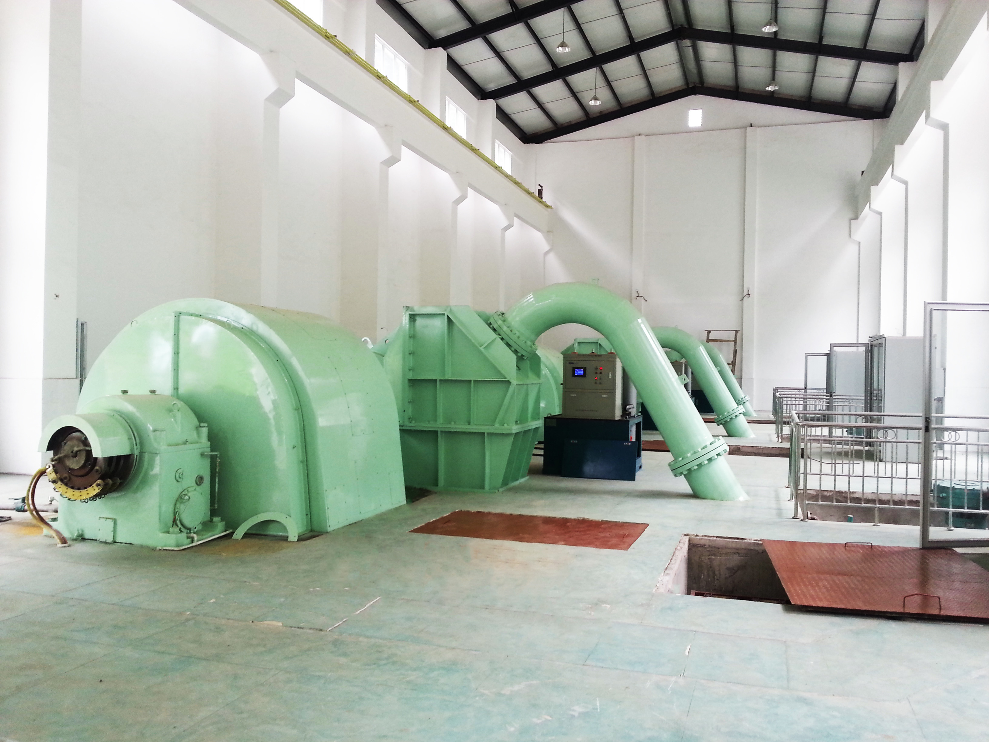 Impeller Pelton Hydro Turbine Generator 100kw With Middle And High Water Head