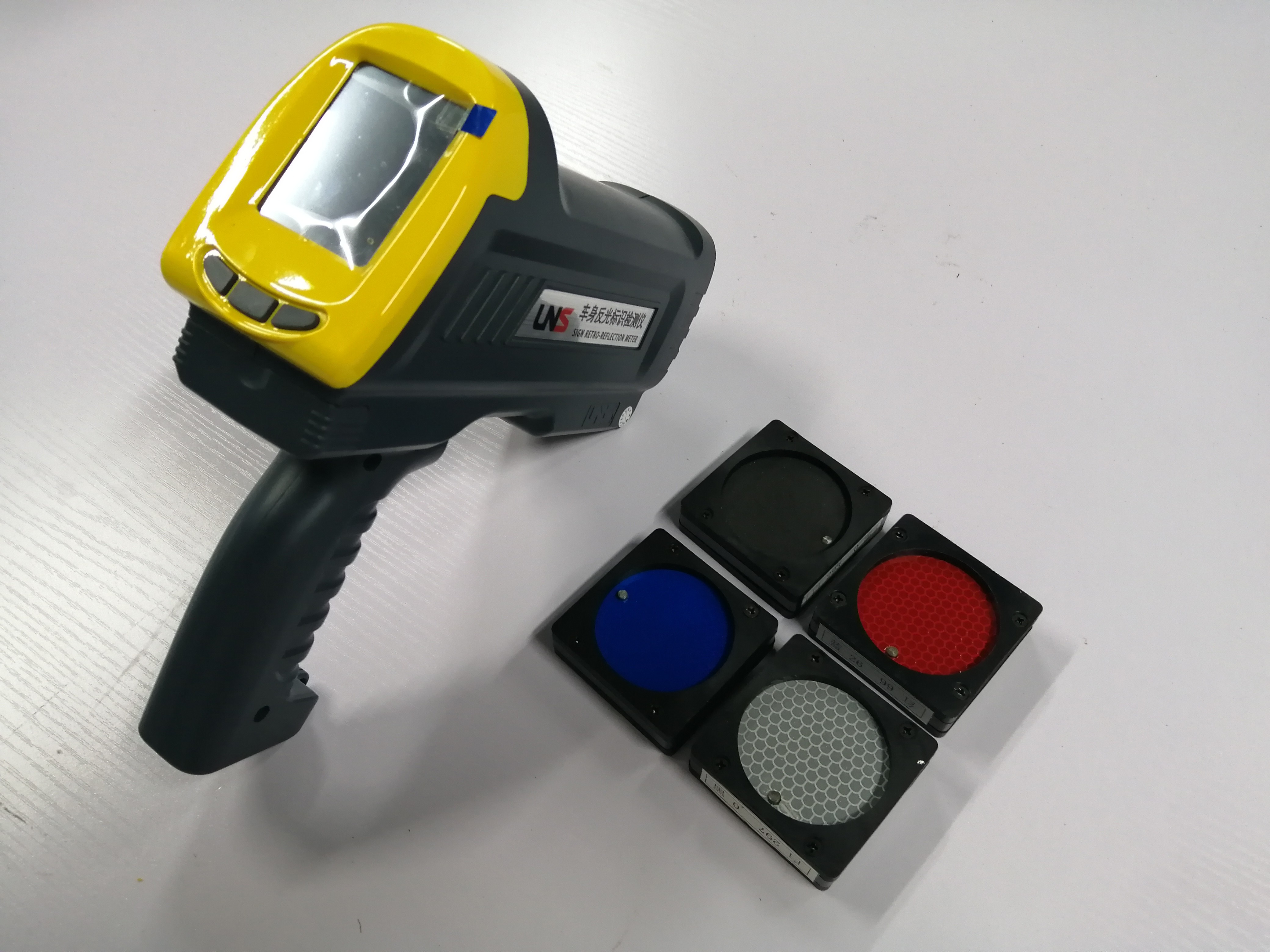 Reflective Logo Retroreflectometer Accurate Data 200mm × 230mm × 70mm