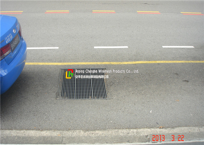 Galvanized Steel Grate Drain Cover With Angle Frame for Urban Road / Square