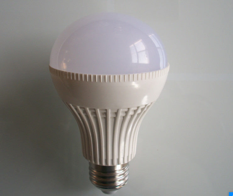 Aluminum LED Microwave Bulb , Smart Microwave Light Bulb Radar Induction