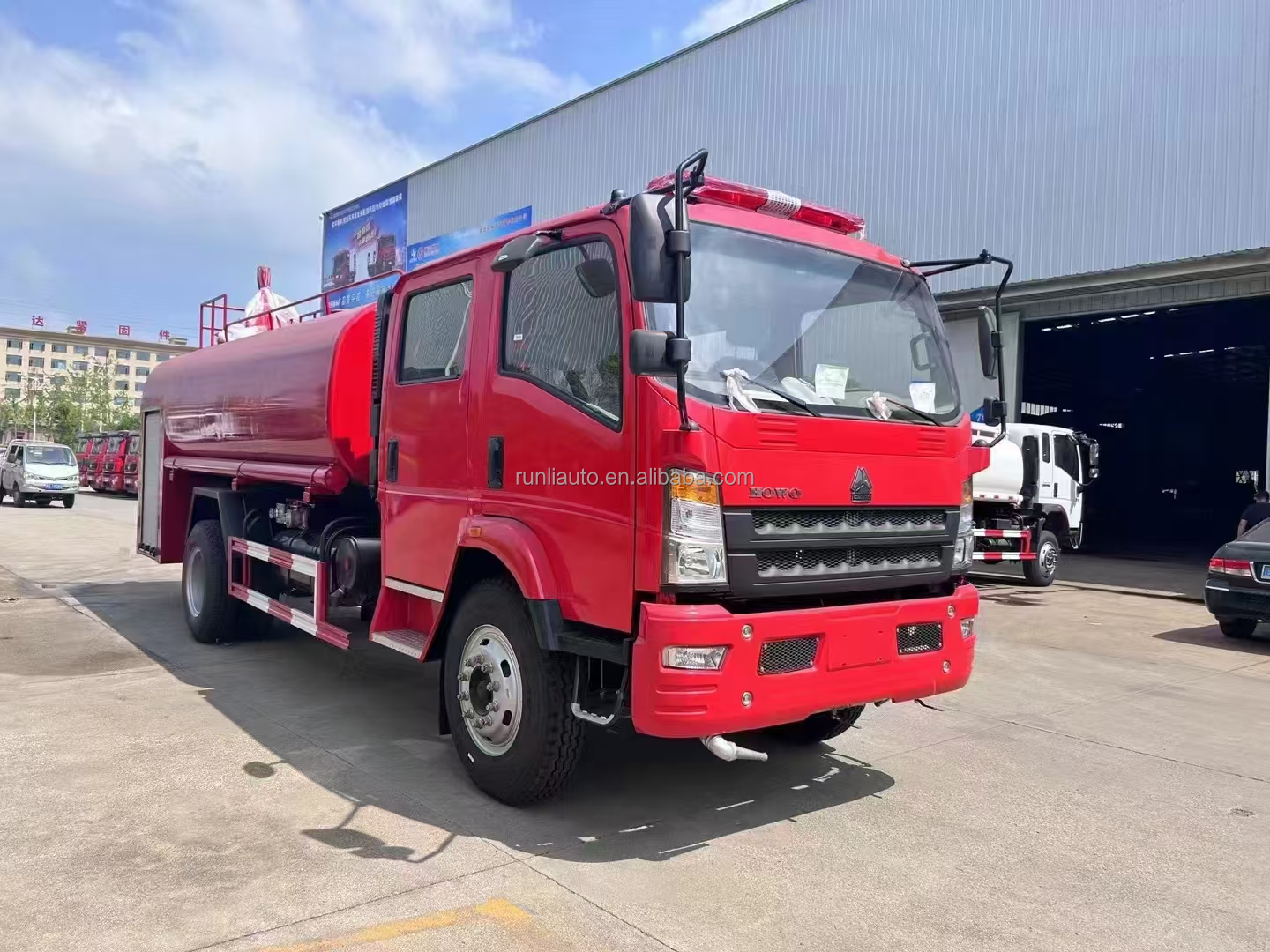 Factory HOWO Fire Truck Double Row 8Ton 10 Ton