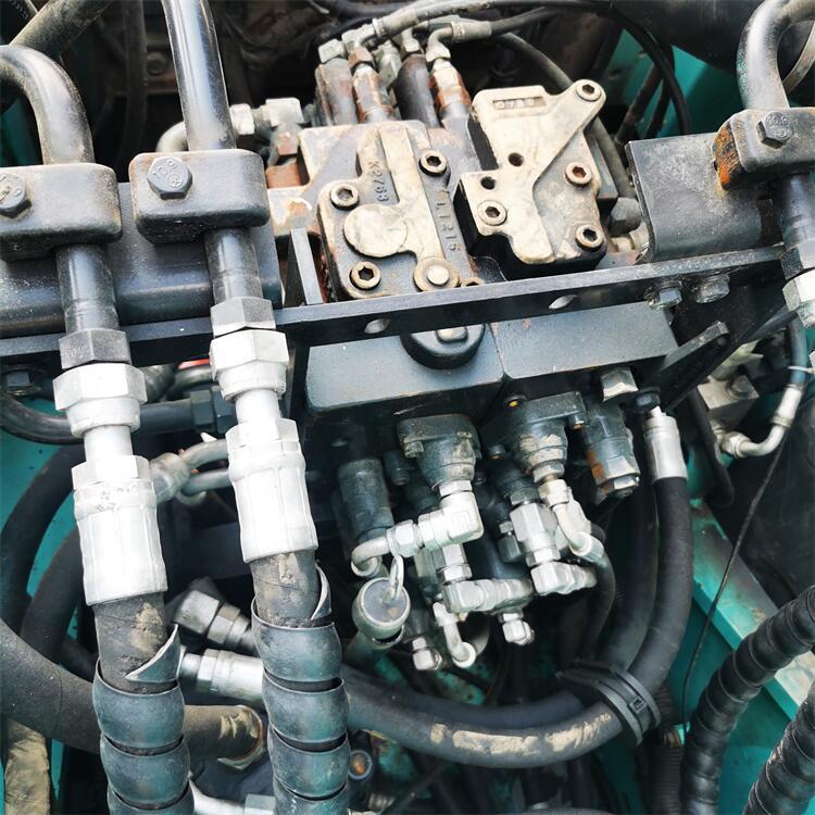 Hydraulic Pump Original Japan Used 13 Ton Kobelco SK130 SK 130 Excavator Ready to Work