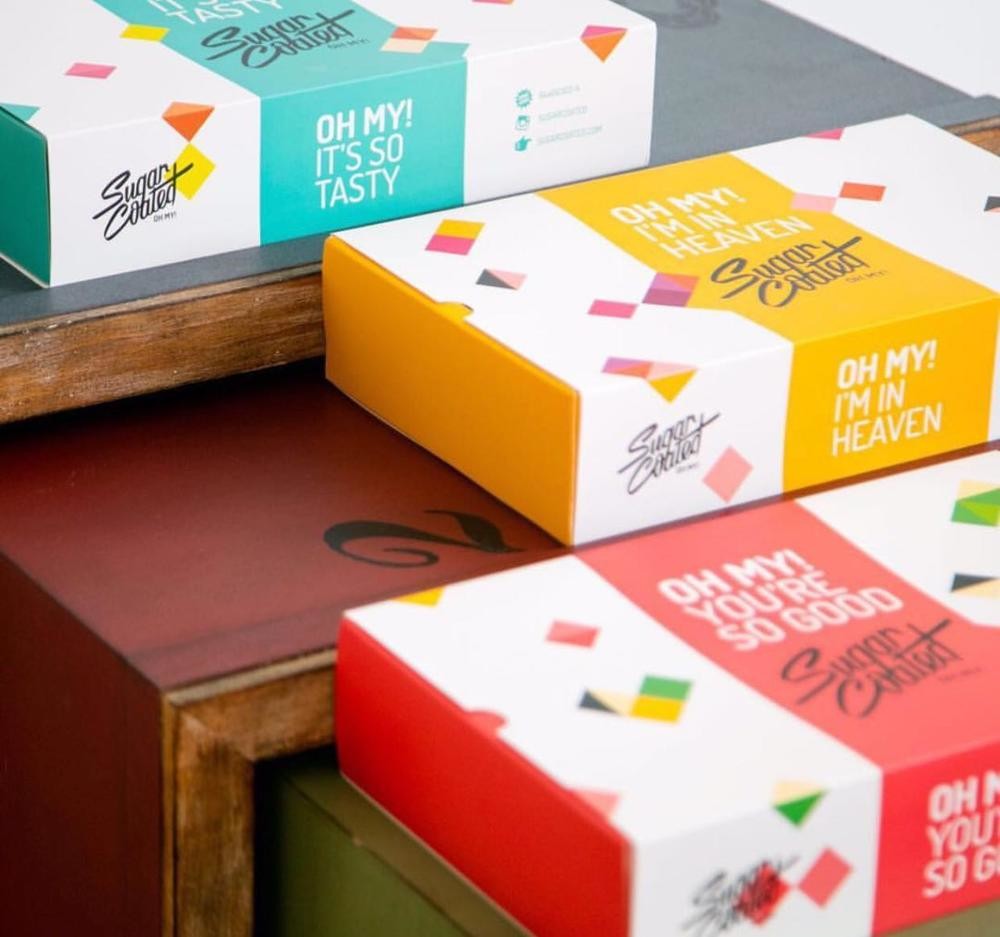 8 Pcs Sweet Paper Box Chocolate Gift Packaging Box With Plastic Clear Inner