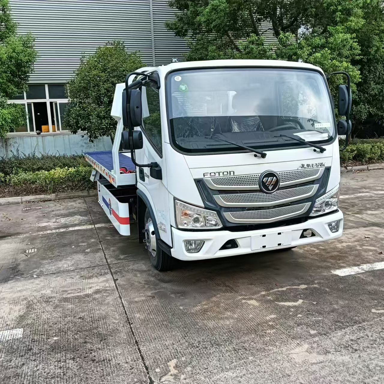 Foton 147hp YUCHAI Engine ABS Fast 8 Gear 9.1*2.25*2.85m Flat Bed Loading 7.57 Ton Tow Trucks Wrecker Truck