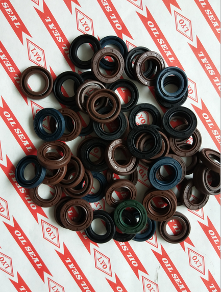 TC framework oil seal,model 15*25*5,NBR material,color is generally biack and brown.