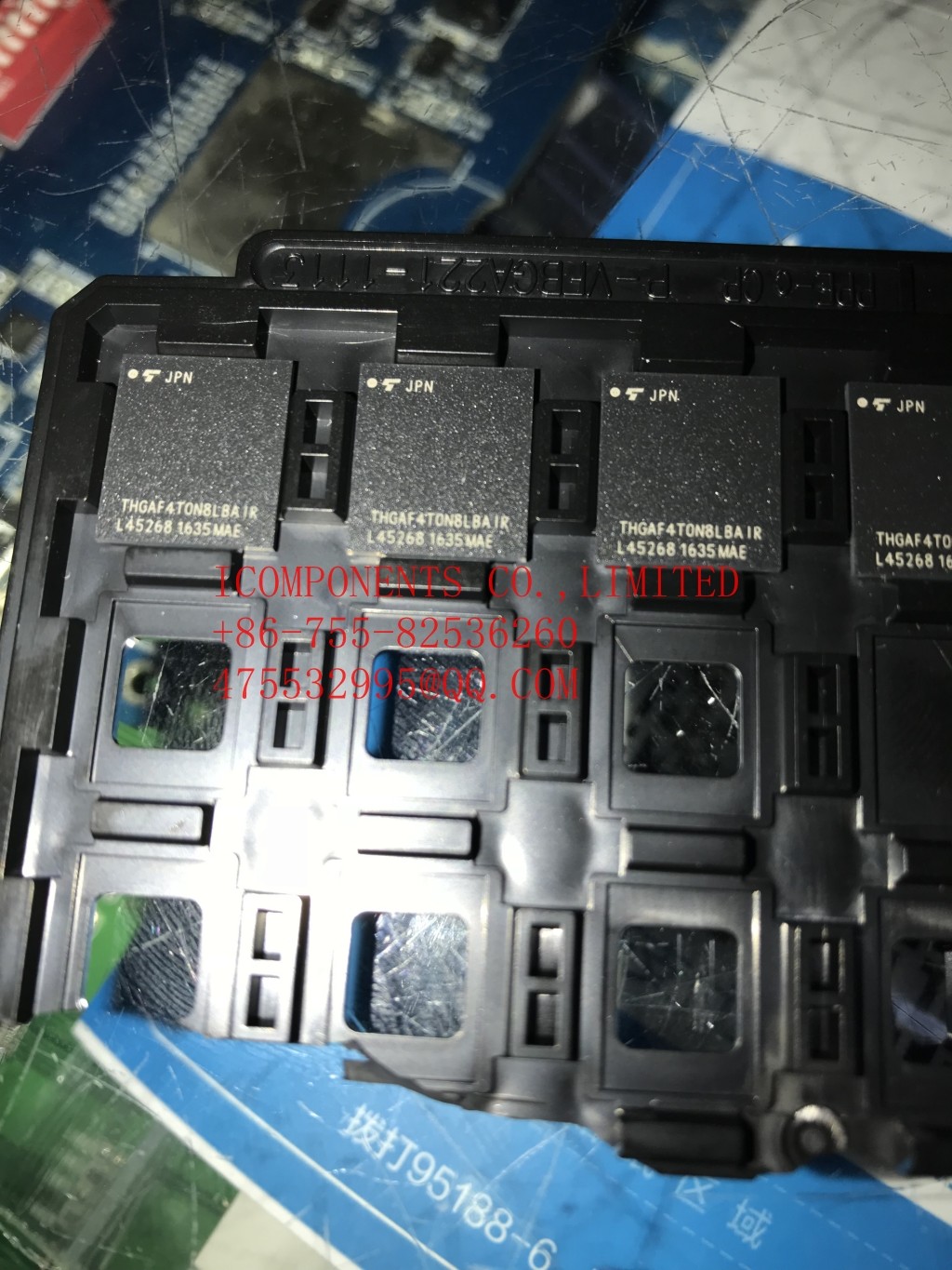 THGBF7T0L8LBATA TOSHIBA Flash Card 128G-byte 1.8V/3.3V Universal Flash Storage 153-Pin TFBGA - Trays (Alt: THGBF7T0L8LBA