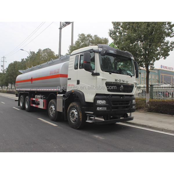 Shacman Delong Chemical Tank Truck Euro 6 80km/H Maximum Speed Fuel Tank Truck