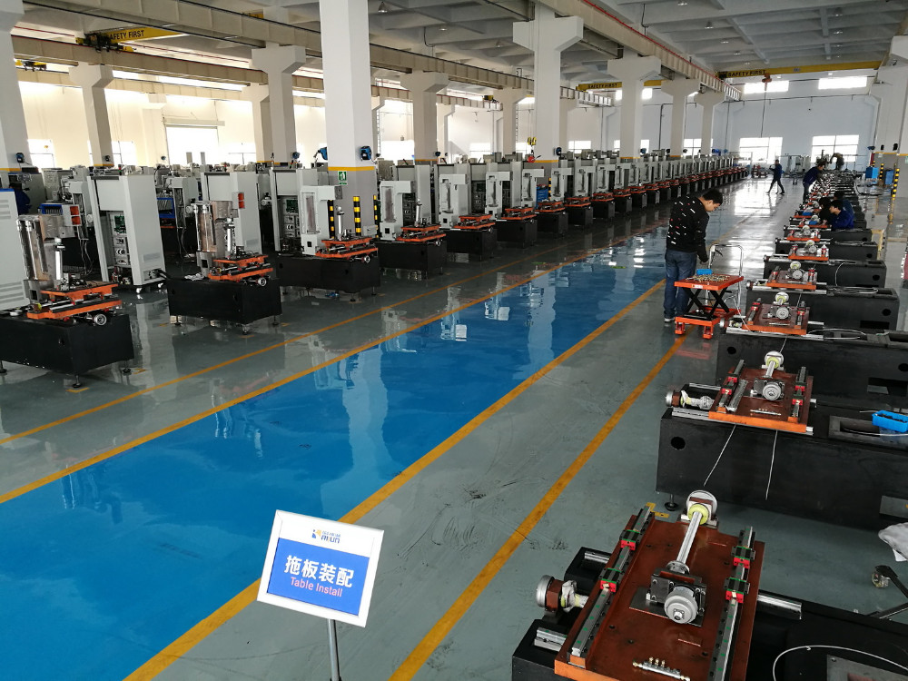 2018 China supplier FR400 CNC Middle Speed Wire Cutting EDM Machine price