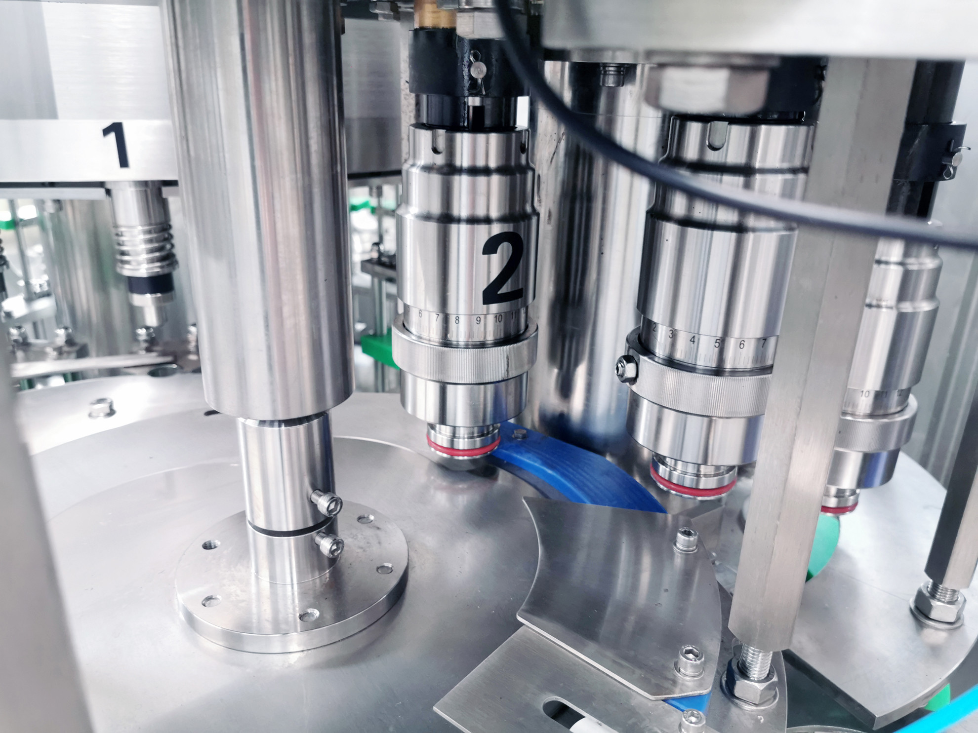 Plastic 500Ml Automatic Mineral Bottle Plant , Pet Bottle Filling Machine
