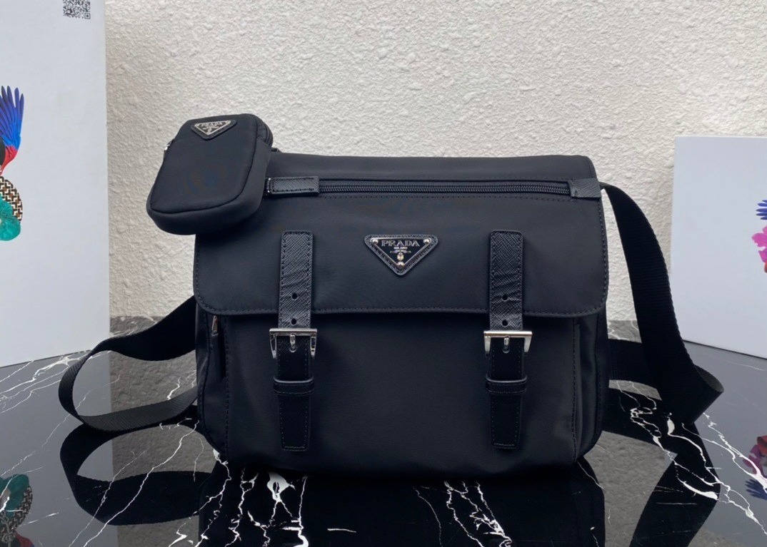 Triangle Logo Luxury Canvas Bag , Adjustable Nylon Shoulder Strap Luxury Messenger Bag