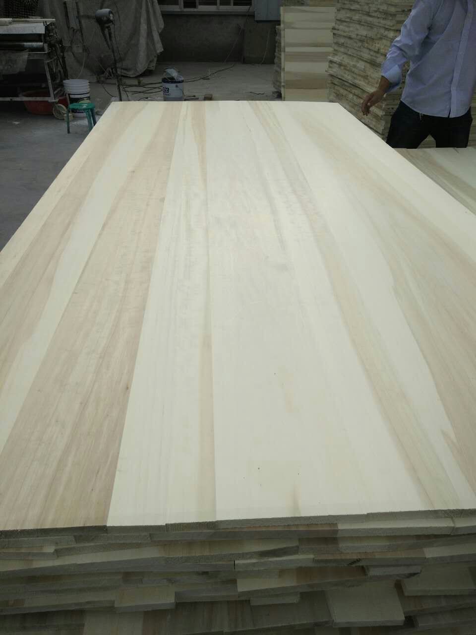 4X8 Inch Poplar Solid Wood Board Panel with and Competitive in 480-510kg/m3 Density
