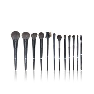 China Synthetic Hair 12PCS Black Makeup Brush Set Cosmetics Beauty Tool wholesale