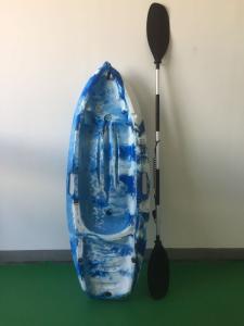 China 6’ LLDPE Kids Sit On Kayak 60kg Capacity Salt Water Endurable Premium Quality Material Light To Carry wholesale