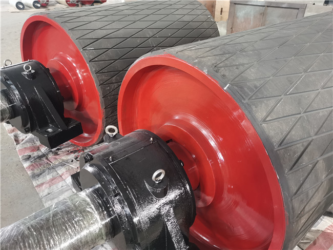 BV 3000mm Ceramic Lagging Conveyor Pulley Q245 Multi Labyrinth Seal