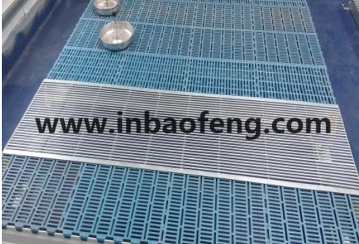 Galvanized Tri Bar Farm Flooring Slats / Poultry Farm Flooring For Pig Hog Sow