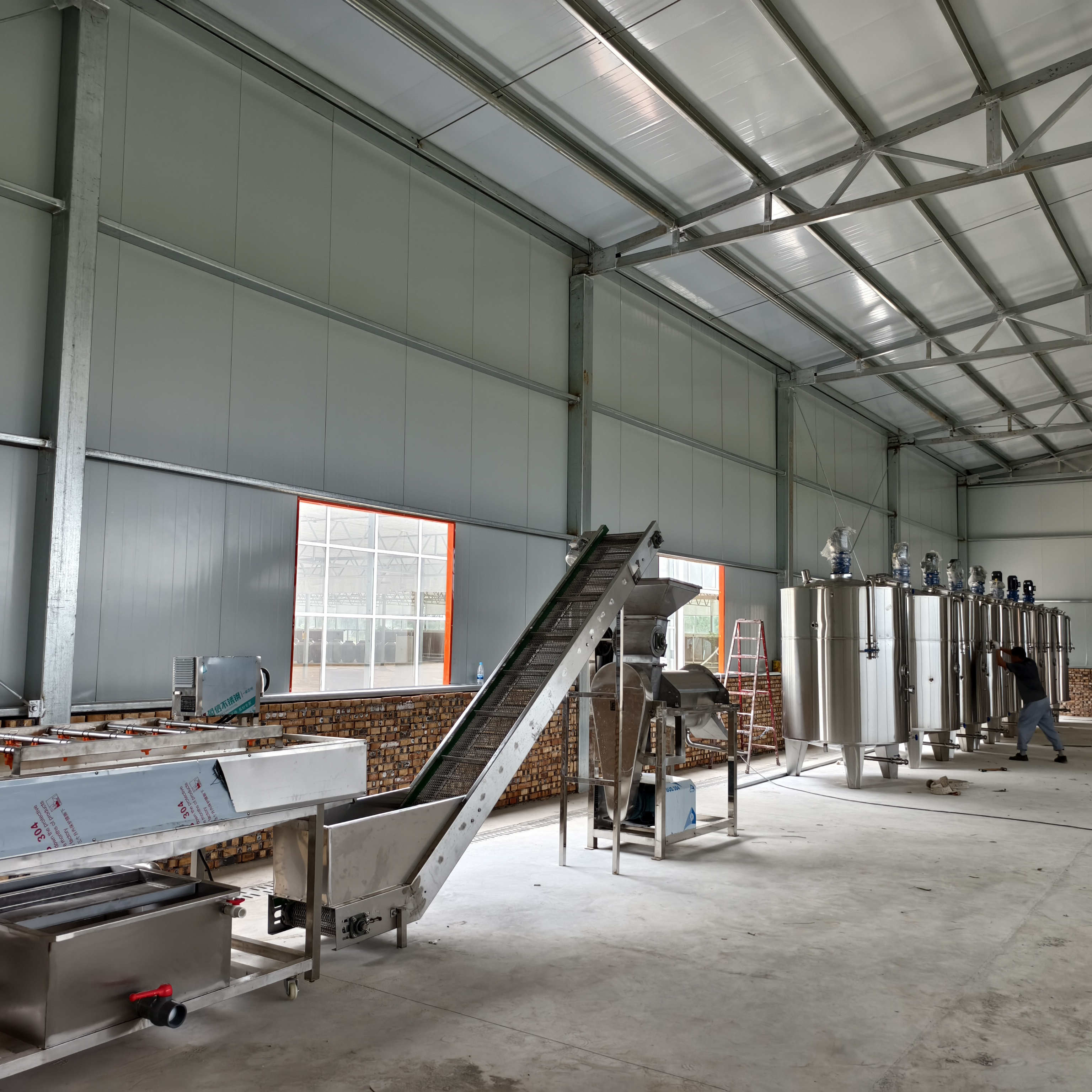 Efficient Extraction Of Natural Wind MSG Wine Selection Automatic Fruit Wine Production Line