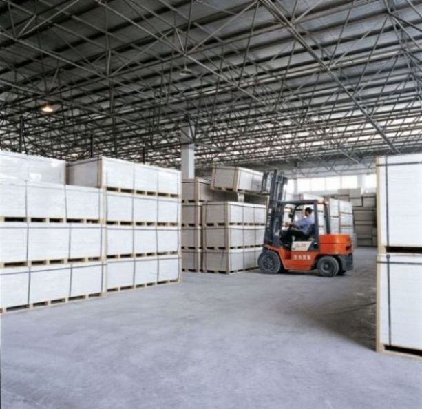 High Quality Building Materials Decorative Fiberglass Ceiling Tile