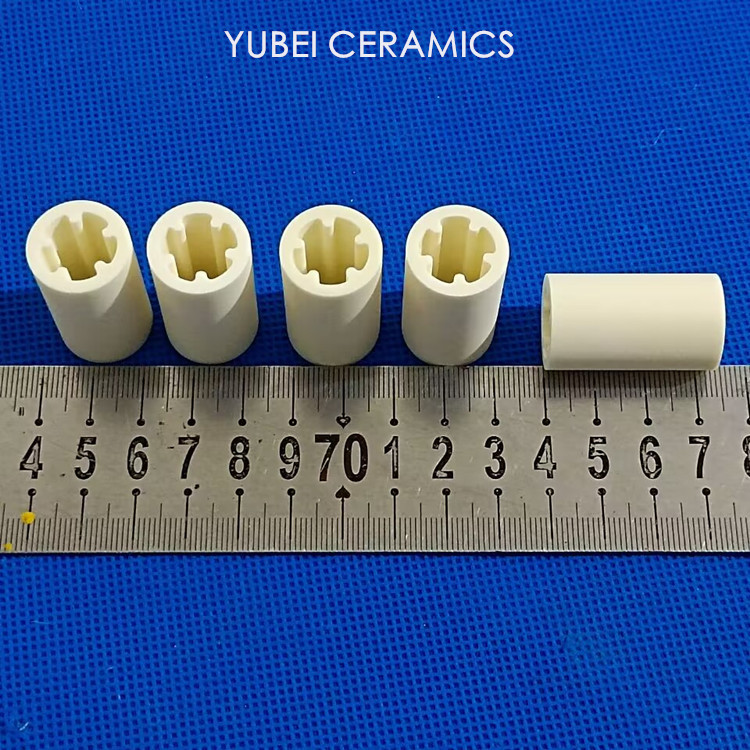Customized Alumina Ceramic Tubes with 3.8-3.9g/cm3 Density and Customization