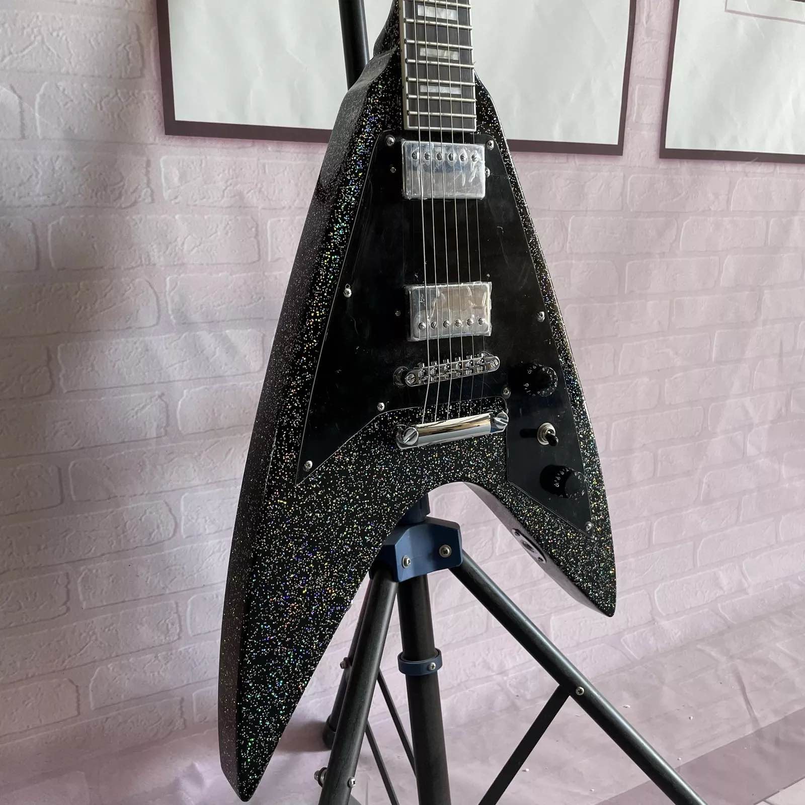 Custom Factory Metallic Grey Silver V Shape Electric Guitar Closed Pickups Mahogany Body Neck