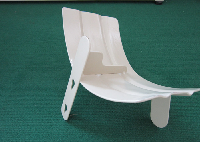Industrial White Wall Mounted Hose Holder 25*15*17cm Anti Rust Construction