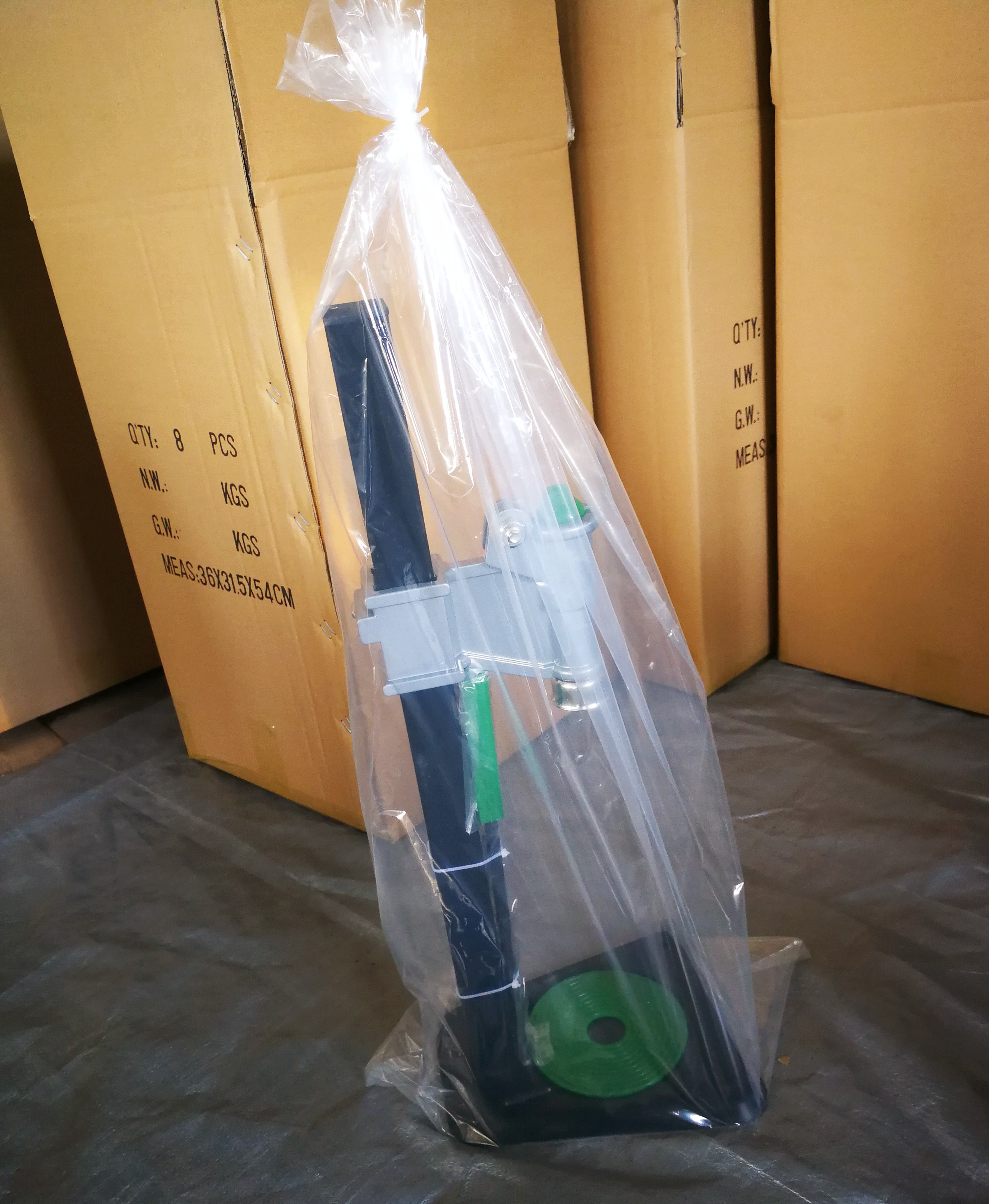 House Hold Table Manual Bottle Capper 1.66kg For 120 To 380mm High Bottle