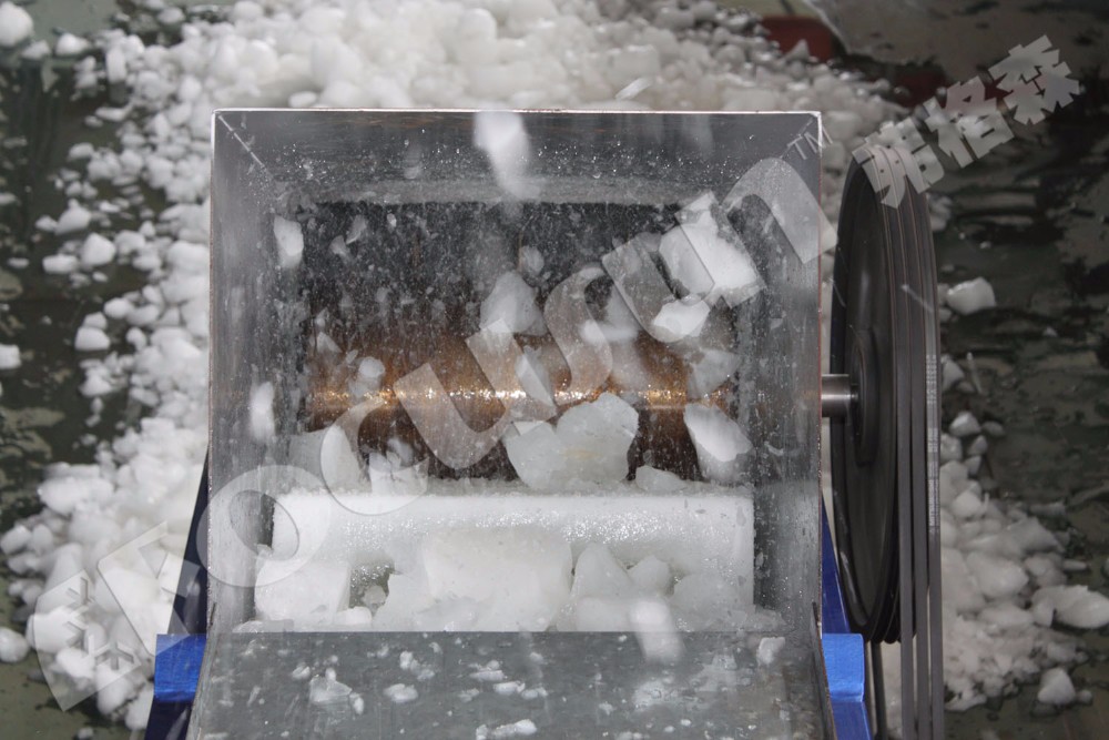 Focusun 100kg/min Block Ice Crusher with Screw Way Conveyor and 380v/50hz/3p Voltage