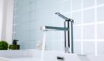 Polish Chrome Single Hole Bathroom Faucet With Pop Up Drain