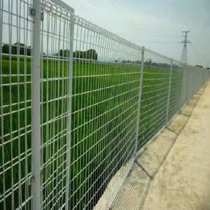 China Galvanized 5mm / 6mm Roll Top Mesh Fence Triangle Bending wholesale
