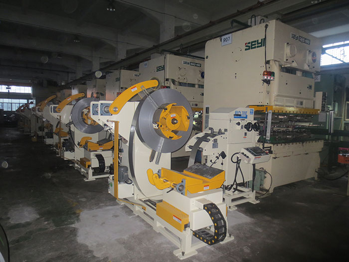 Stamping Machine MAC2-600 Series NC Servo Decoiler Straightener Feeder Metal Forming