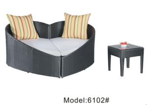 China Swimming pool chair sunbed daybed rattan wicker with ottoman Hart shape-6102 wholesale