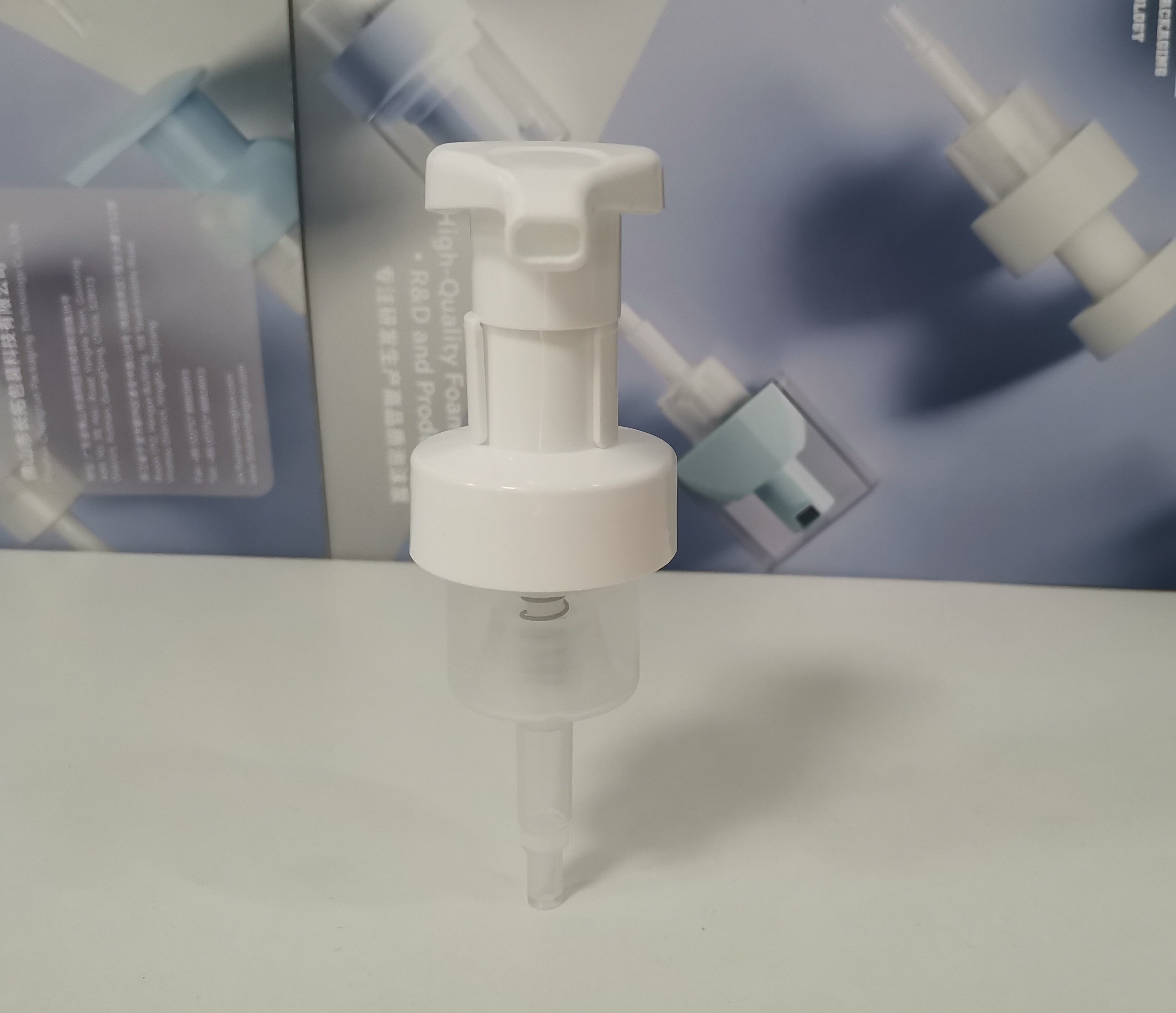 Screw On Bottle Pump With External Spring For Effortless Lotion Dispensing