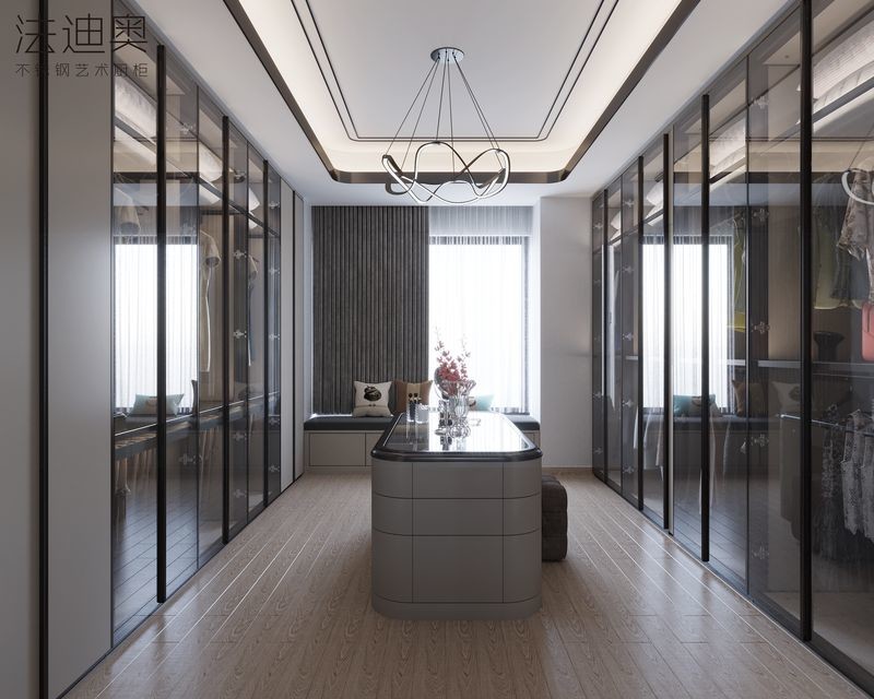 Customizable Sleek Contemporary Walk In Closet Metal Open Style Closet