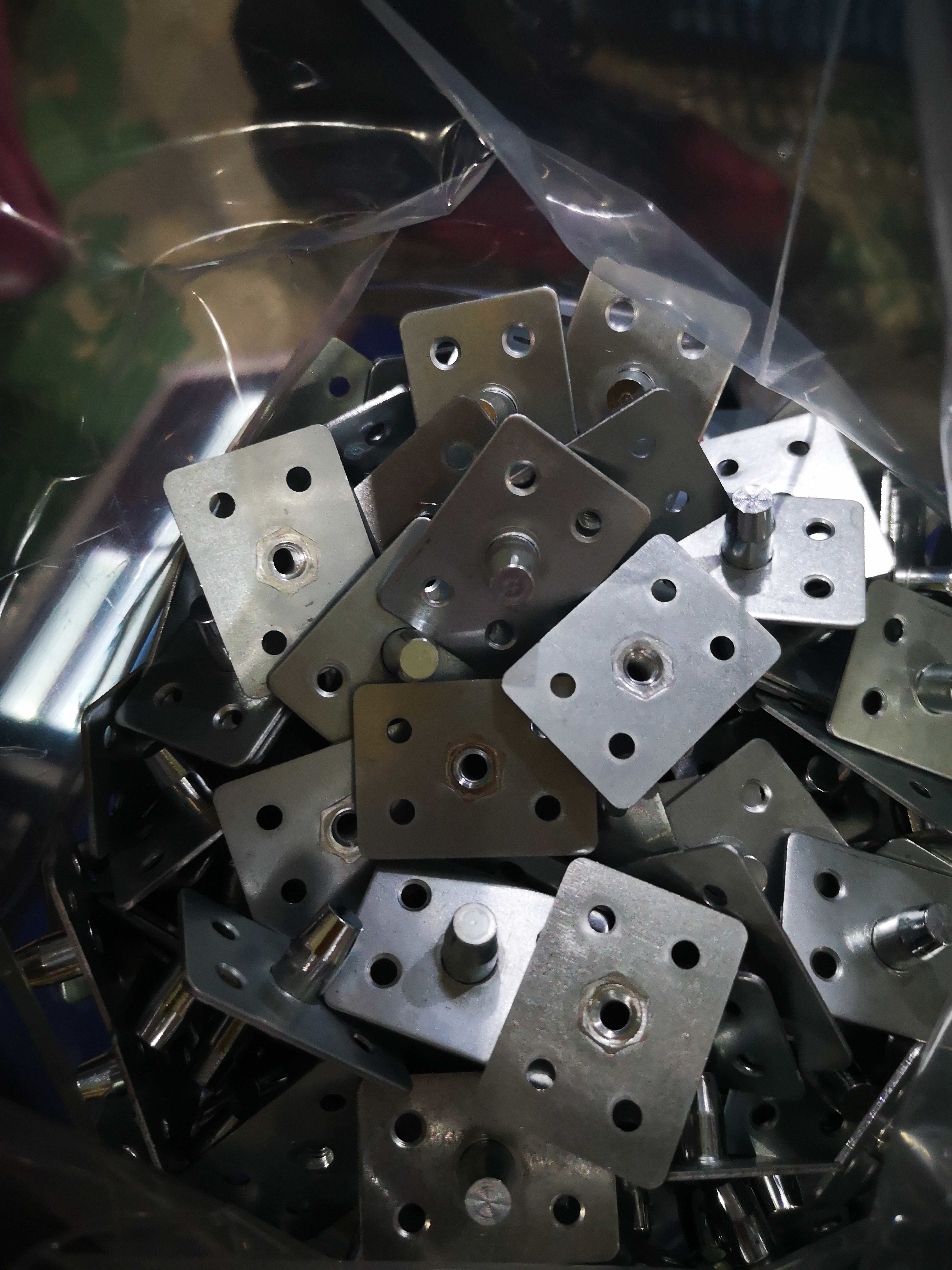 Factory wholesale stainless steel 3 hole top shaft spring accessories top shaft plate stainless steel top shaft hardware accessories