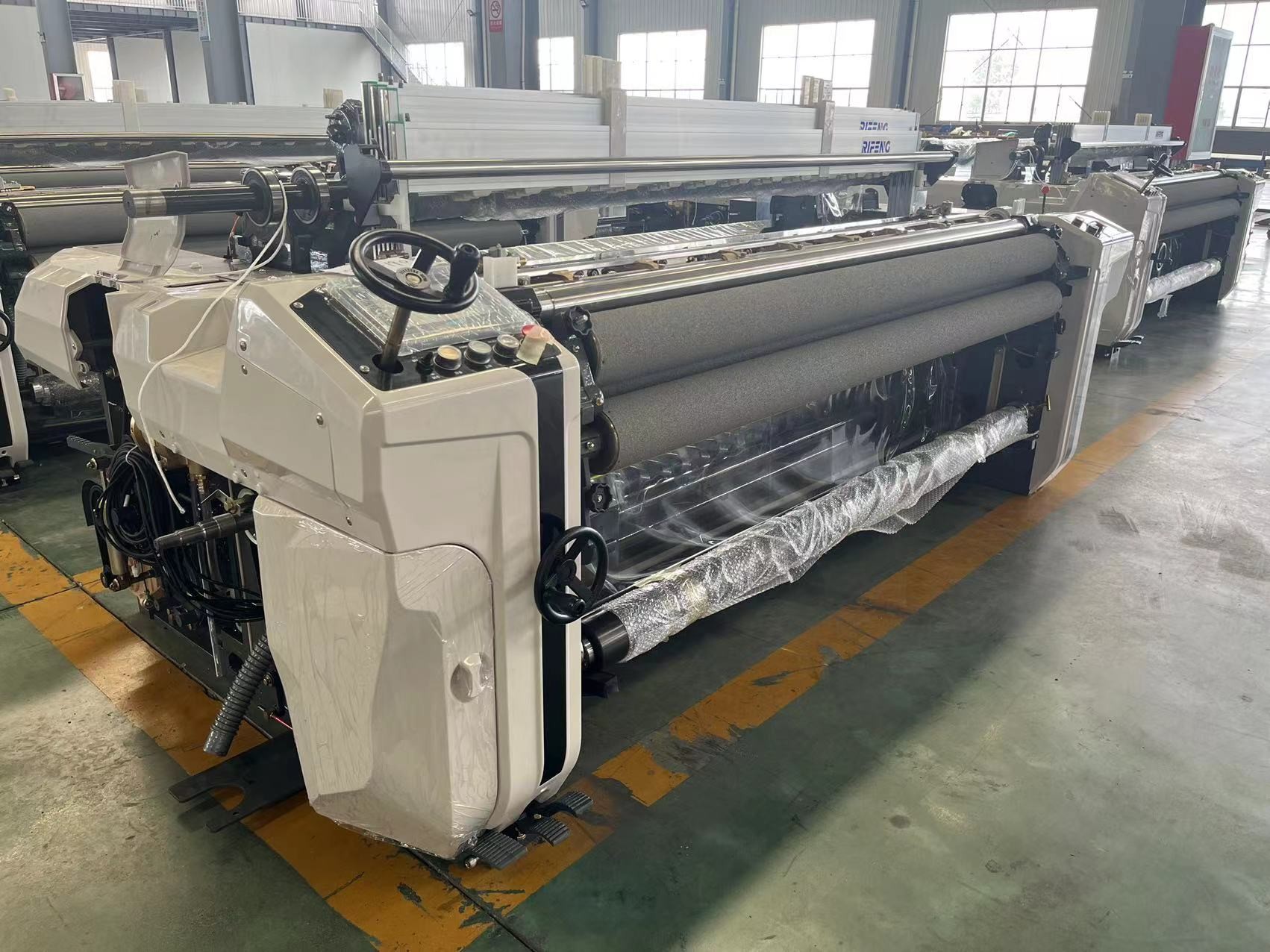 Air Jet Loom Cotton / Polyester Fabric Textile Weaving 190cm - 360cm