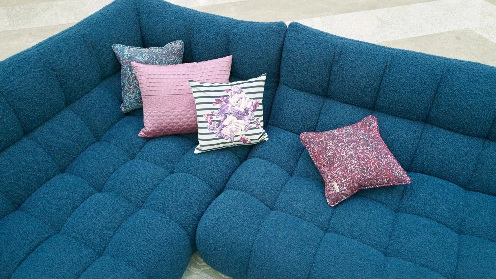 Roche Bobois Sofa Comfort Combo Sofa Set Hotel Lobby Office Reception Furnishing