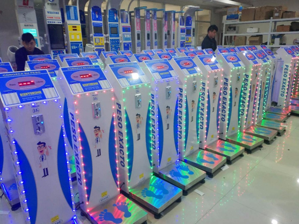 500kg Load Coin Operated Luggage Scales With Colorful LED Light And Spanish Language