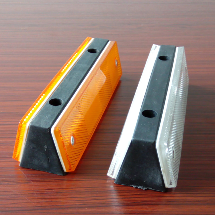 Safety Usage Double Side Rectangle Reflective Delineator For Highway