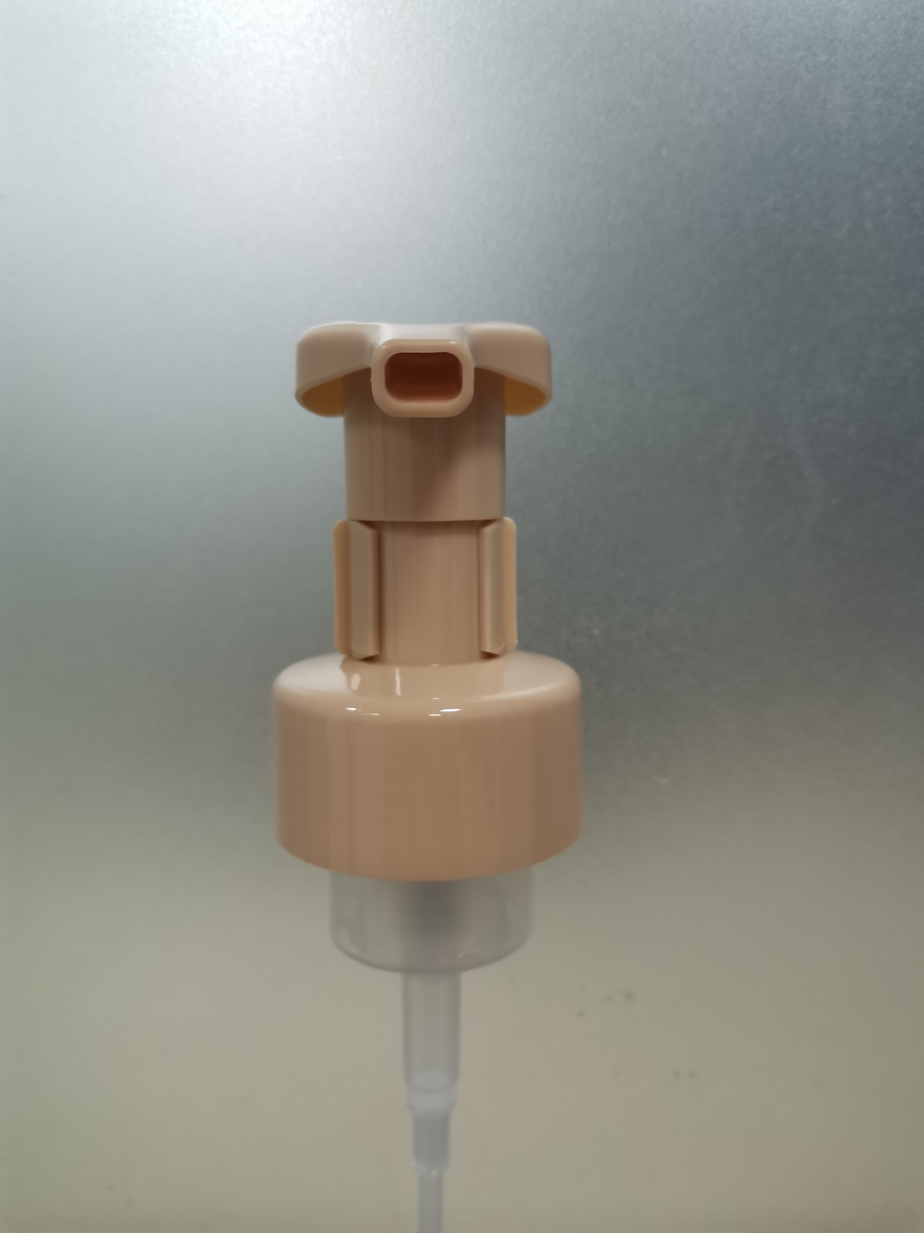 Dispensing Foam Products with Cap Lock Way Wear Resistant and Durable Construction