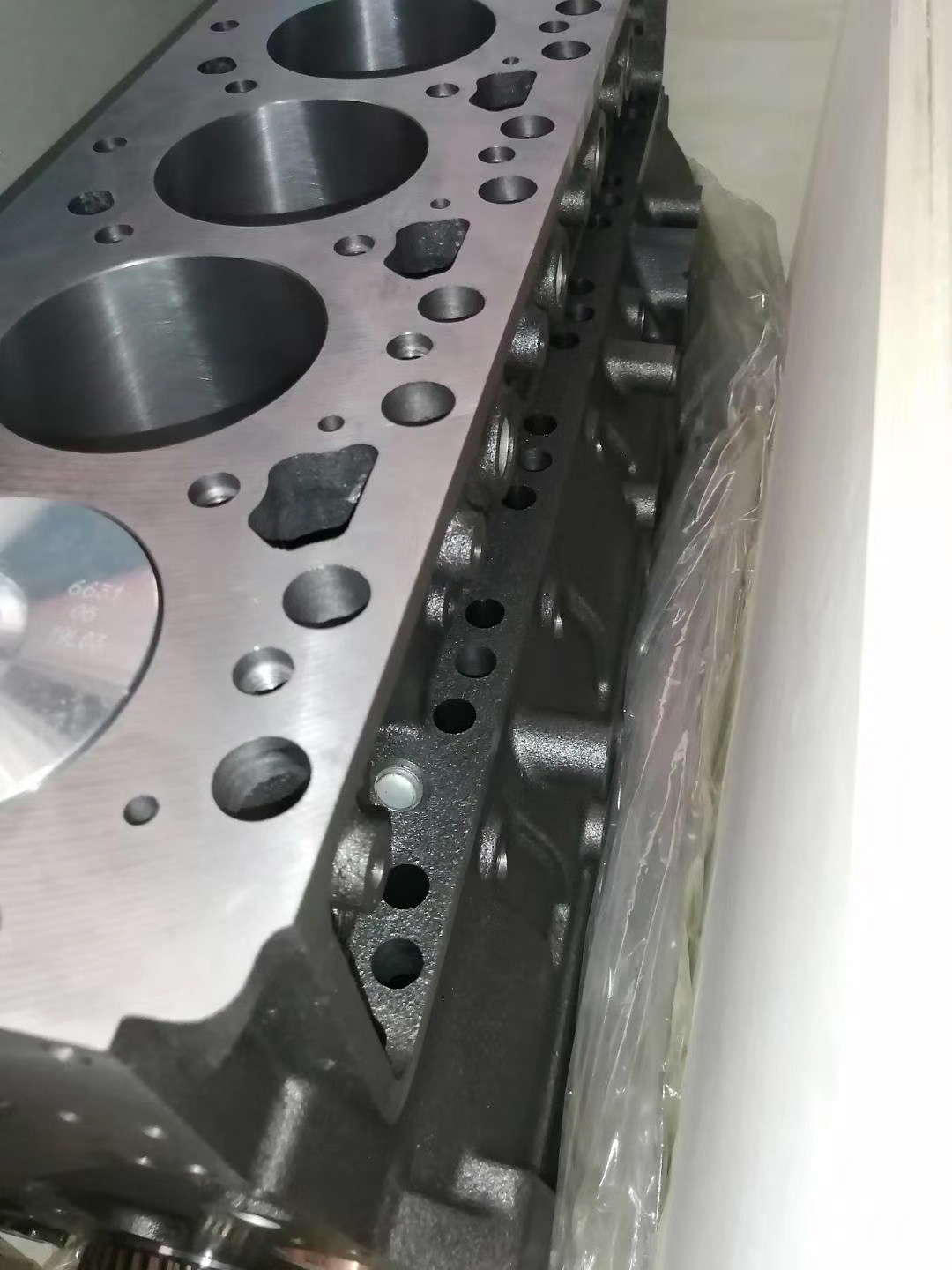 6BT5.9 3966454 3917287 Steel Cylinder Head