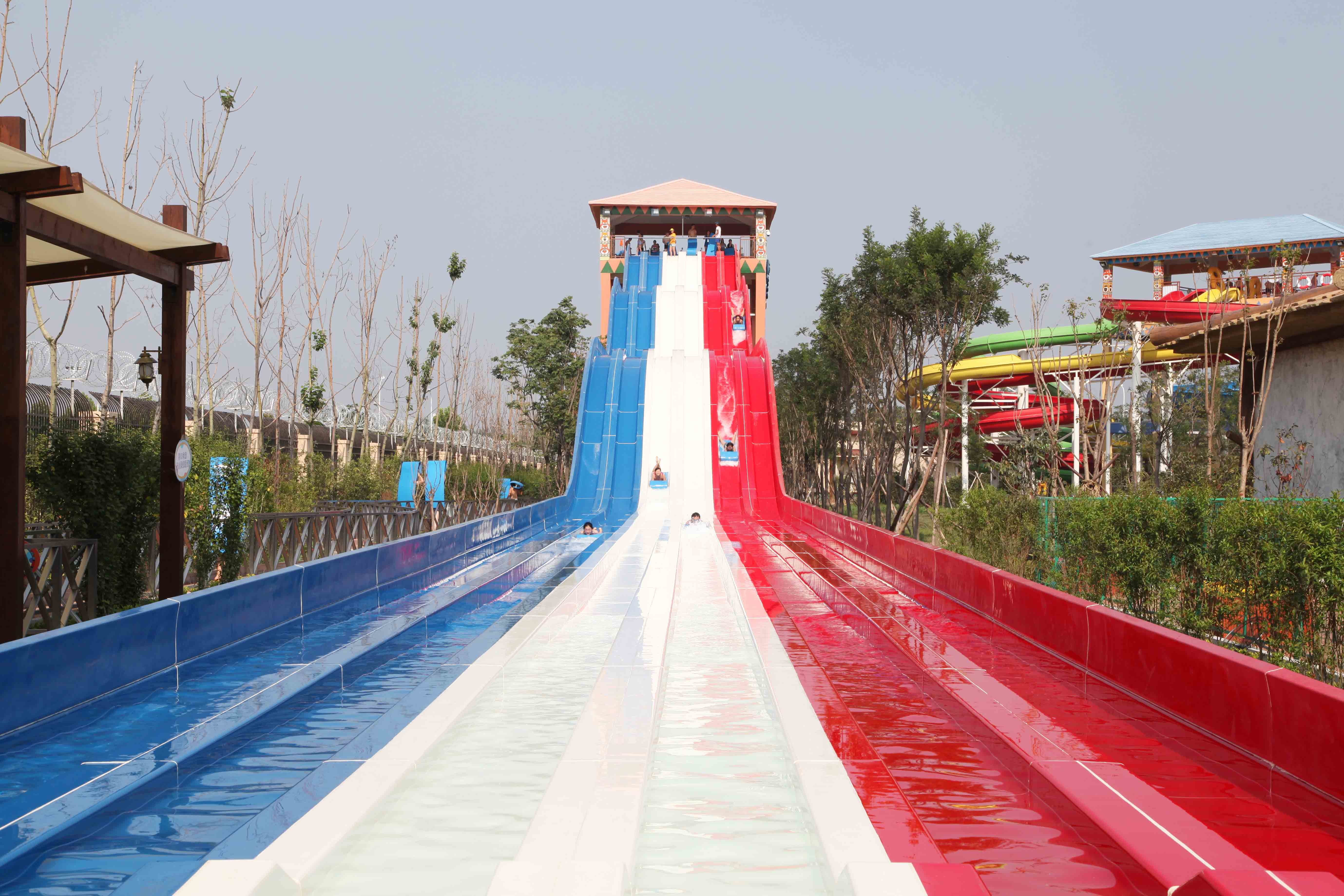Funny Rainbow Big Pool Custom Water Slides For Family Aqua Park