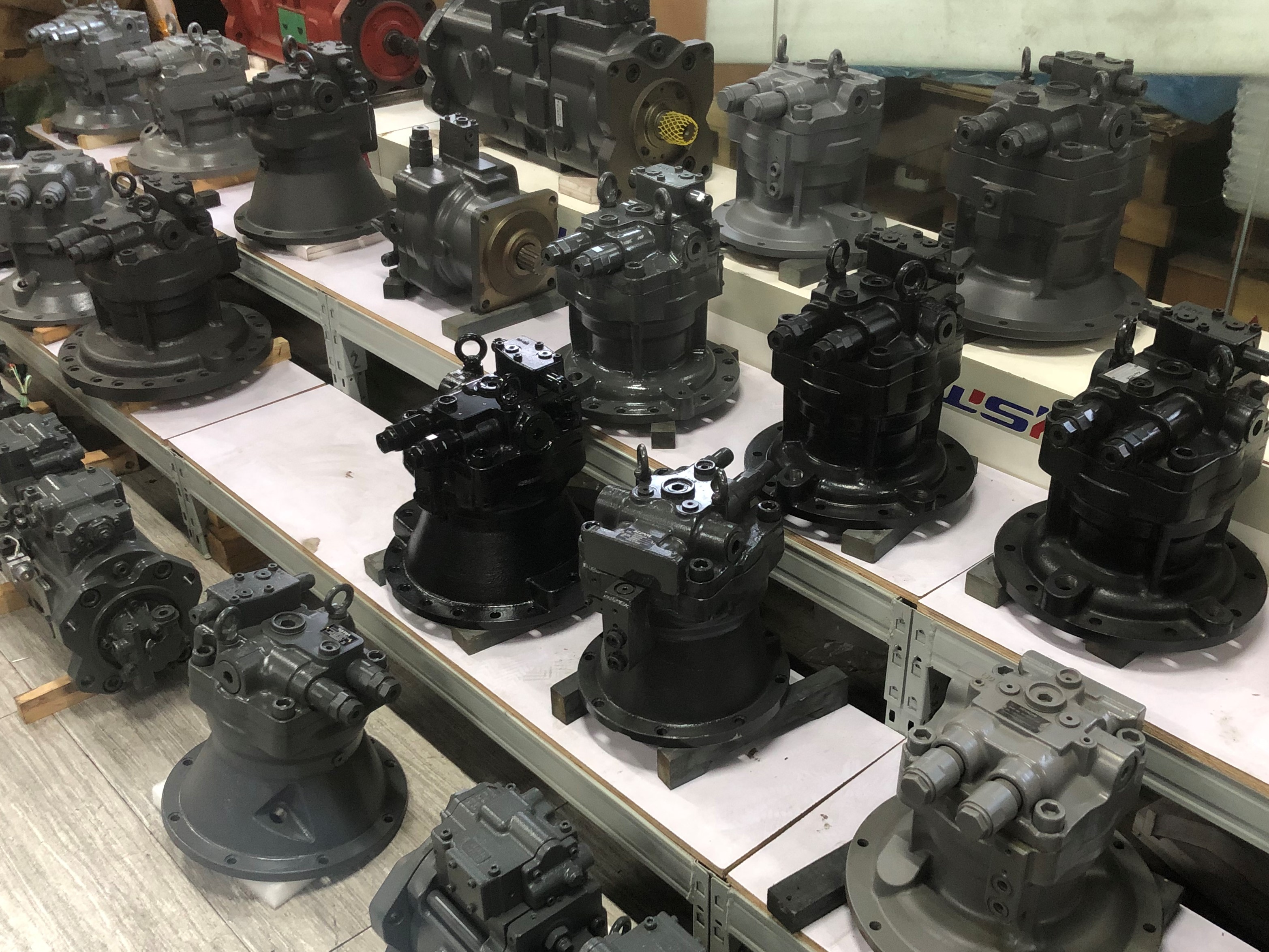 14552686 Hydraulic Slewing Motor for Digger Excavator Spare Parts Apply to Excavator