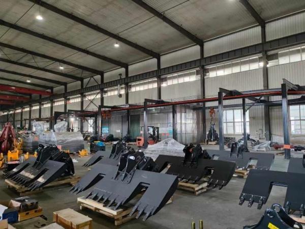 Hyundai Caterpillar Komatsu Hitacai Kobelco Sany Liugong Xcmg Excavator