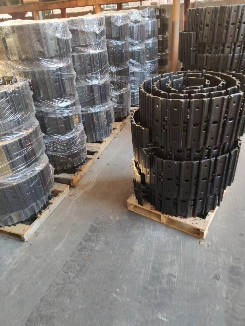 Excavator Undercarriage Part Track Chains with Shoe Assy